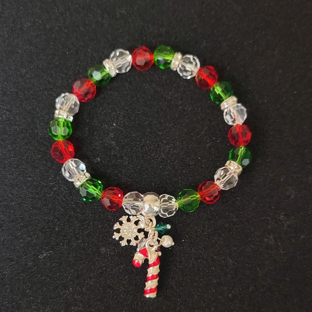 Holiday Bead and Charm Bracelet
